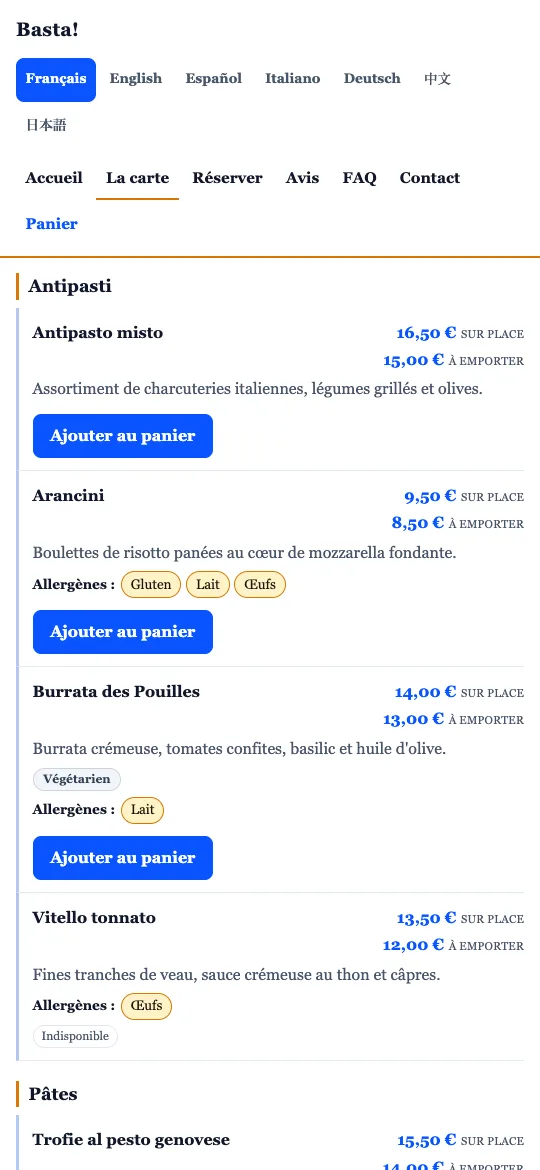 Carte du restaurant sur le téléphone d'un client, commande au QR